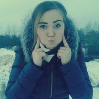 Карінка Величко,  